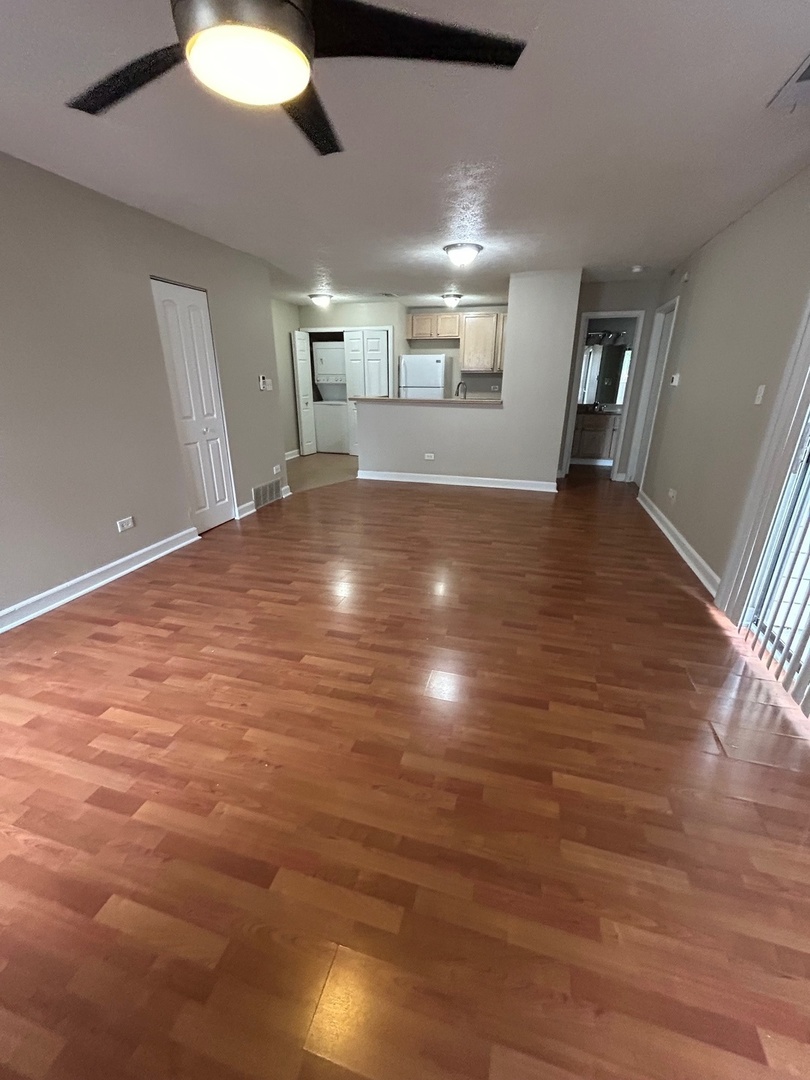 2044 North Rand Road, Unit 107 Palatine, IL 60074 - Photo 5 of 9 Gallery Image 5
