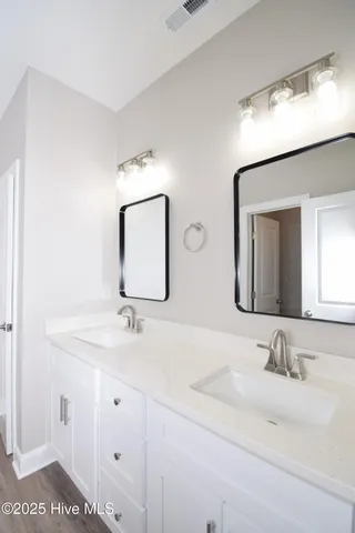 $1,800 | 849 Sarah Rebecca Drive, Unit B, Greenville, NC 27834