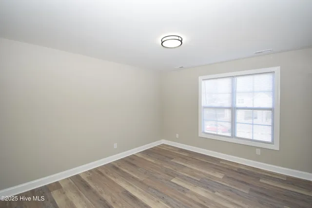 $1,800 | 849 Sarah Rebecca Drive, Unit B, Greenville, NC 27834