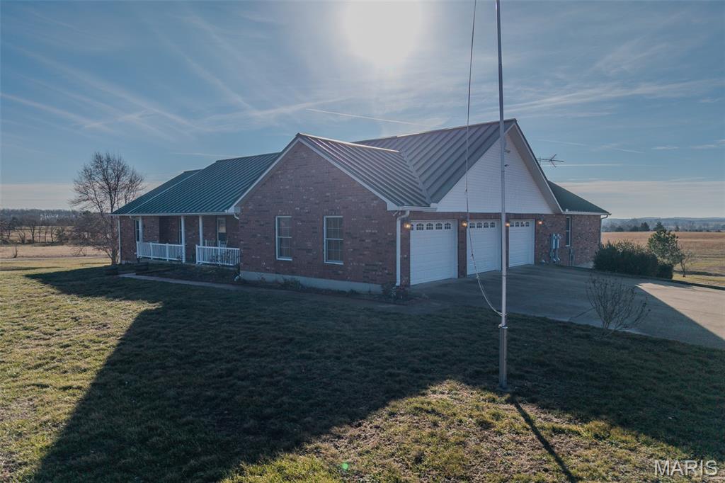 23598 Falcon Road Lebanon, MO 65536 - Photo 2 of 94