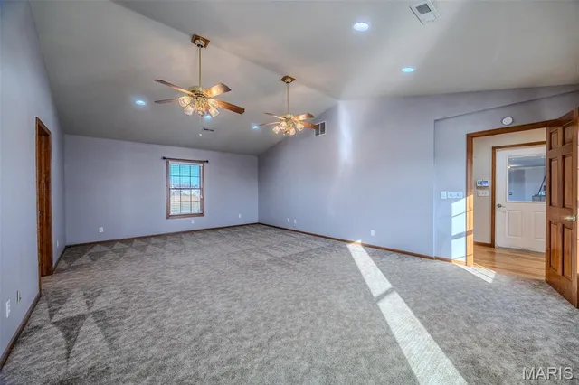 $575,000 | 23598 Falcon Road, Lebanon, MO 65536