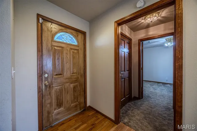 $575,000 | 23598 Falcon Road, Lebanon, MO 65536