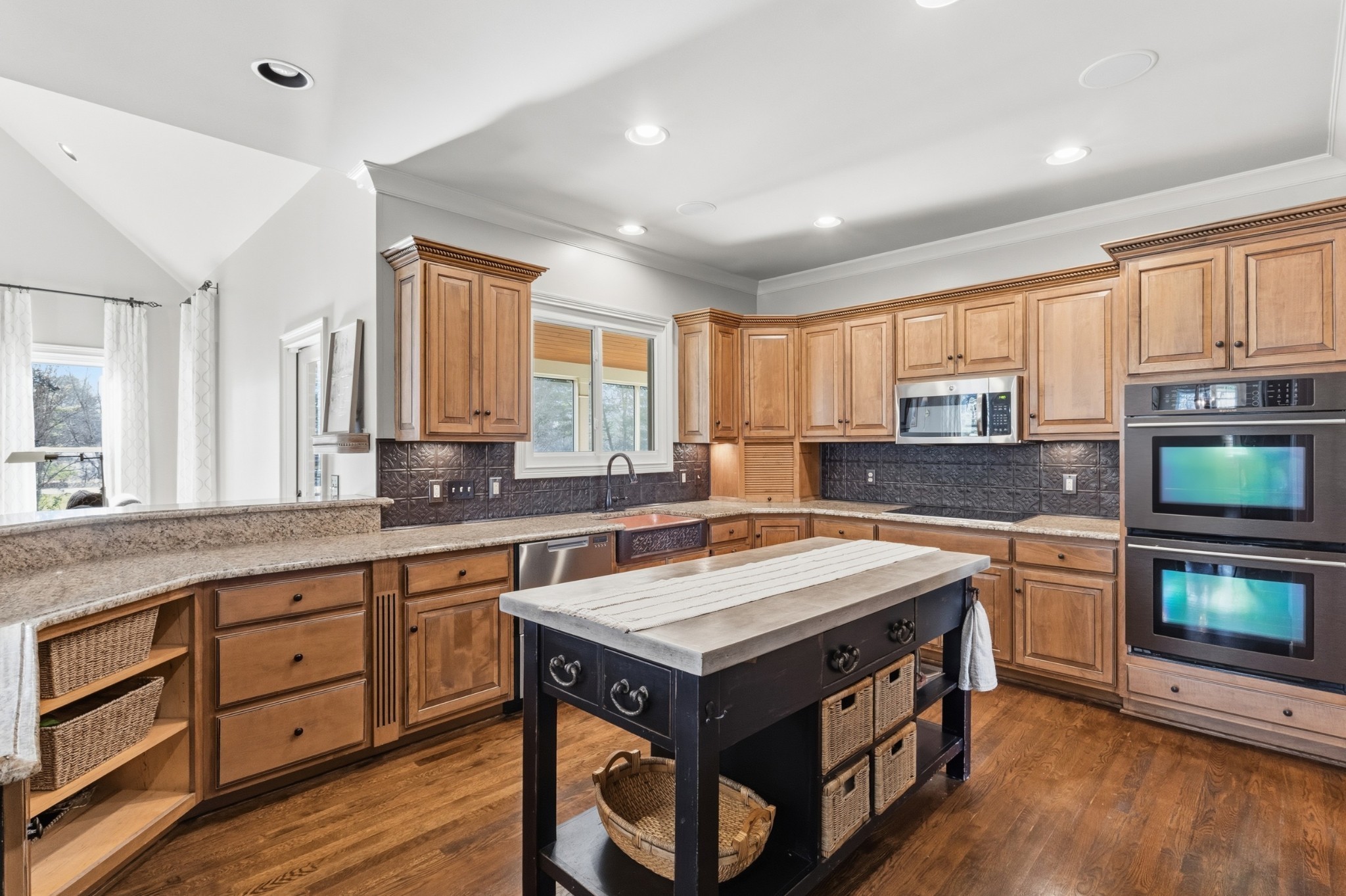 201 Lake Ridge Court Franklin, TN 37069 - Photo 13 of 59 Gallery Image 13