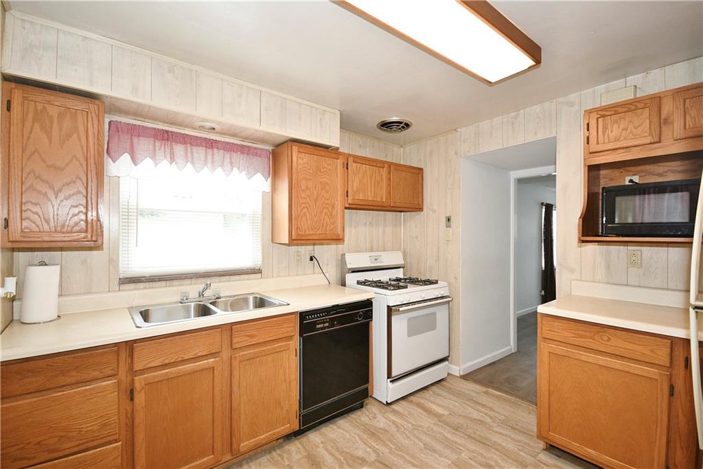 1191 Mifflin Road Pittsburgh, PA 15207 - Photo 11 of 28 The Kitchen is Spacious and measures 10'x10'