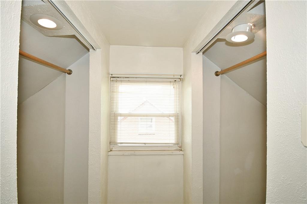 1191 Mifflin Road Pittsburgh, PA 15207 - Photo 25 of 28 Bedroom 3