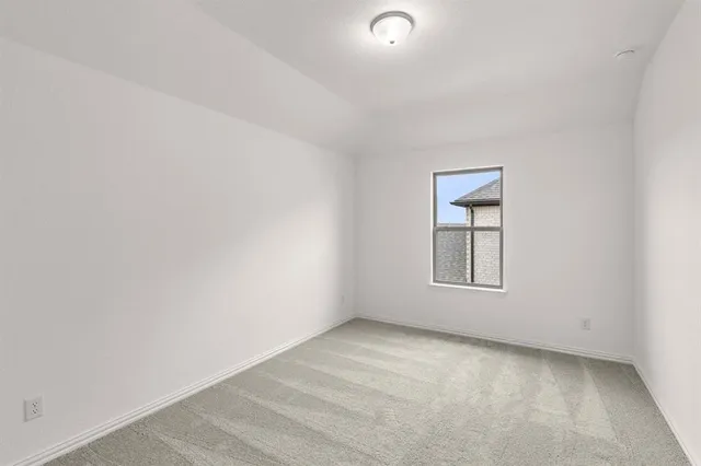 $2,700 | 744 Waterhouse Lk Drive, Anna, TX 75409