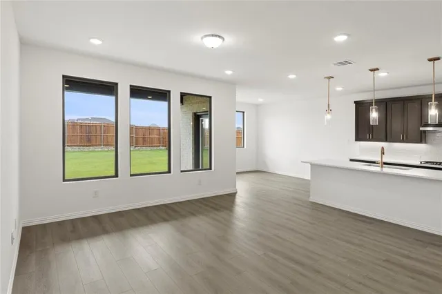 $2,700 | 744 Waterhouse Lk Drive, Anna, TX 75409