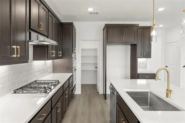 $2,700 | 744 Waterhouse Lk Drive, Anna, TX 75409