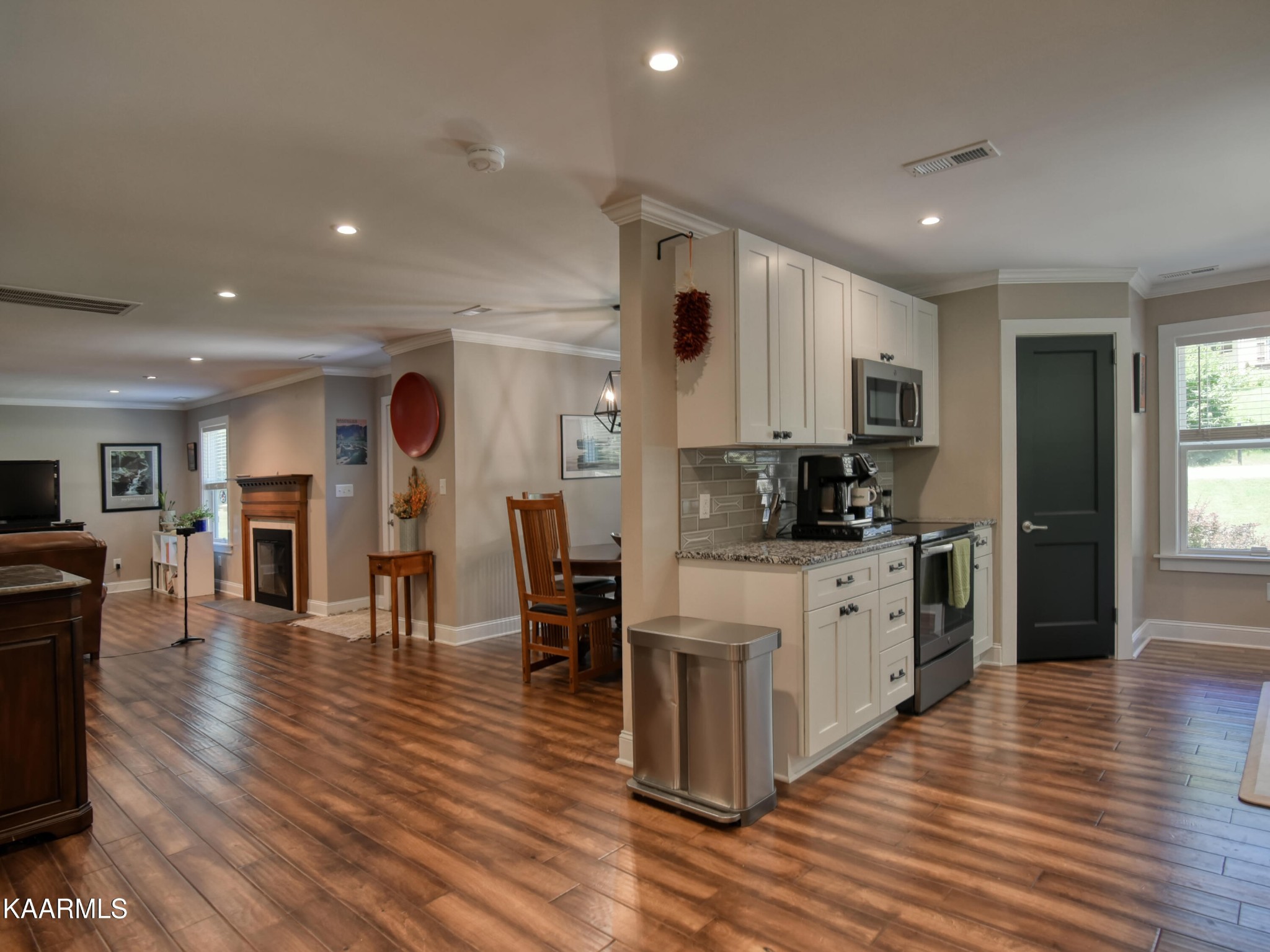 403 Maple Loop Road Knoxville, TN 37920 - Photo 13 of 48 Gallery Image 13
