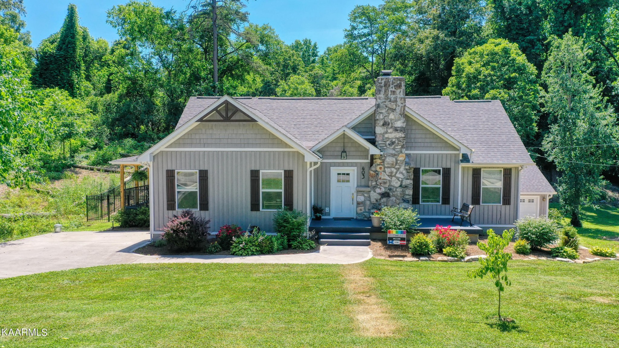 403 Maple Loop Road Knoxville, TN 37920 - Photo 3 of 48 Gallery Image 3