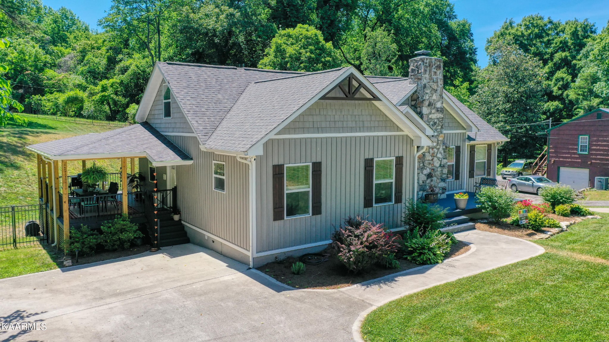 403 Maple Loop Road Knoxville, TN 37920 - Photo 6 of 48 Gallery Image 6