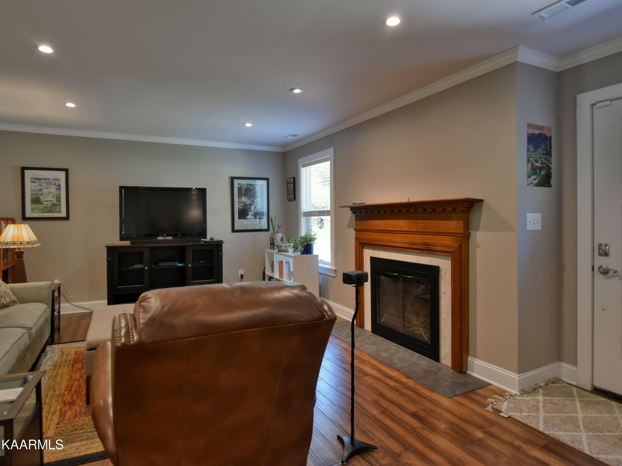403 Maple Loop Road Knoxville, TN 37920 - Photo 10 of 48 Gallery Image 10