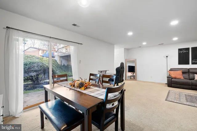 $200,000 | 5034 West Brigantine Court, Unit 5034, Wilmington, DE 19808