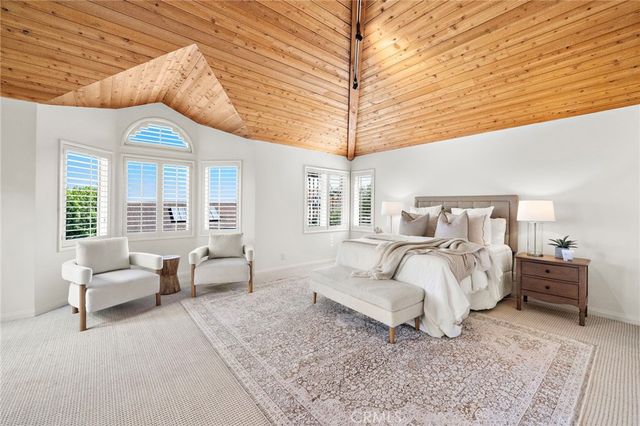 $5,450,000 | 520 Kings Road, Newport Beach, CA 92663