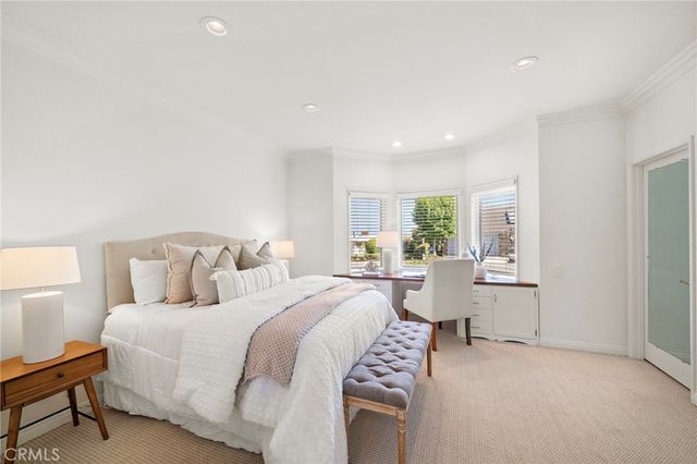 $5,450,000 | 520 Kings Road, Newport Beach, CA 92663