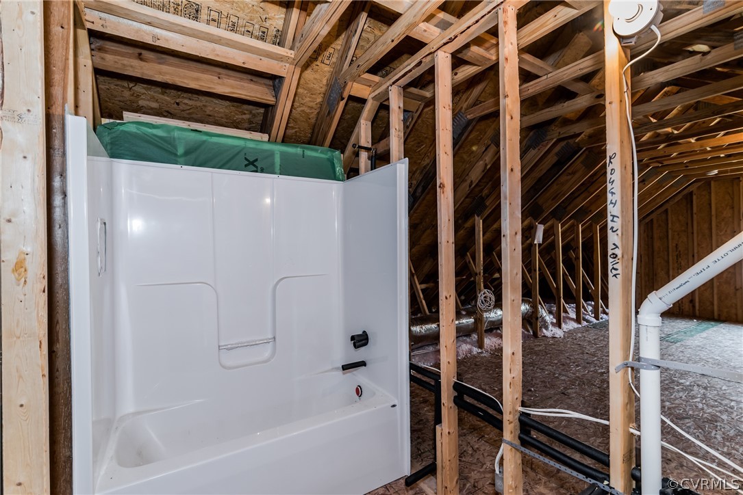 11375 Creeks Edge Road New Kent, VA 23124 - Photo 40 of 50 Plumbed-in bath on 3rd flr
