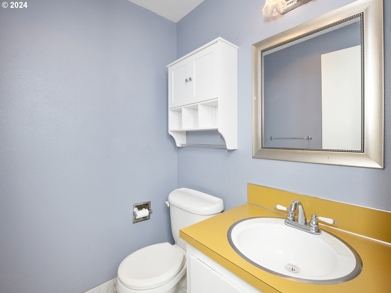 708 Southeast Rene Avenue Gresham, OR 97080 - Photo 13 of 36 Partial Bath