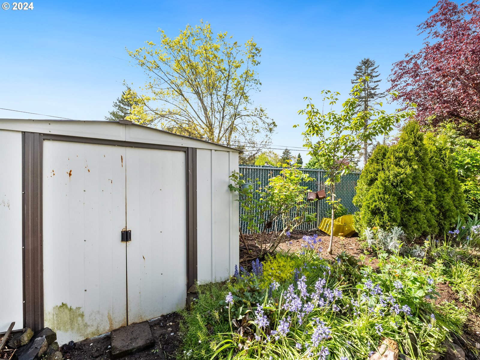708 Southeast Rene Avenue Gresham, OR 97080 - Photo 33 of 36 Shed