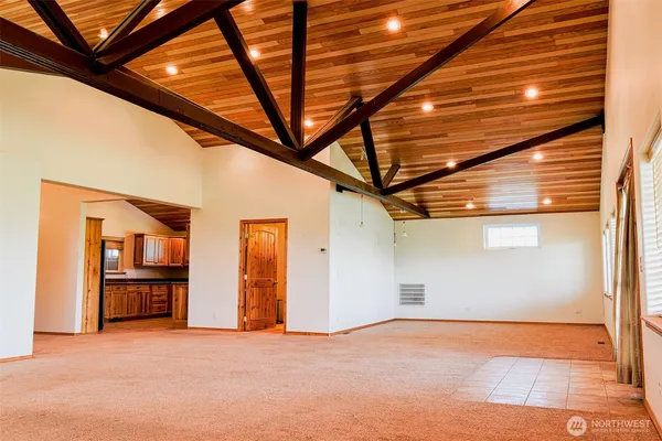 $2,100,000 | 2034 North Pine Creek Road, Tonasket, WA 98855