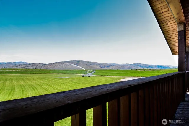 a view of a storage & utility room
