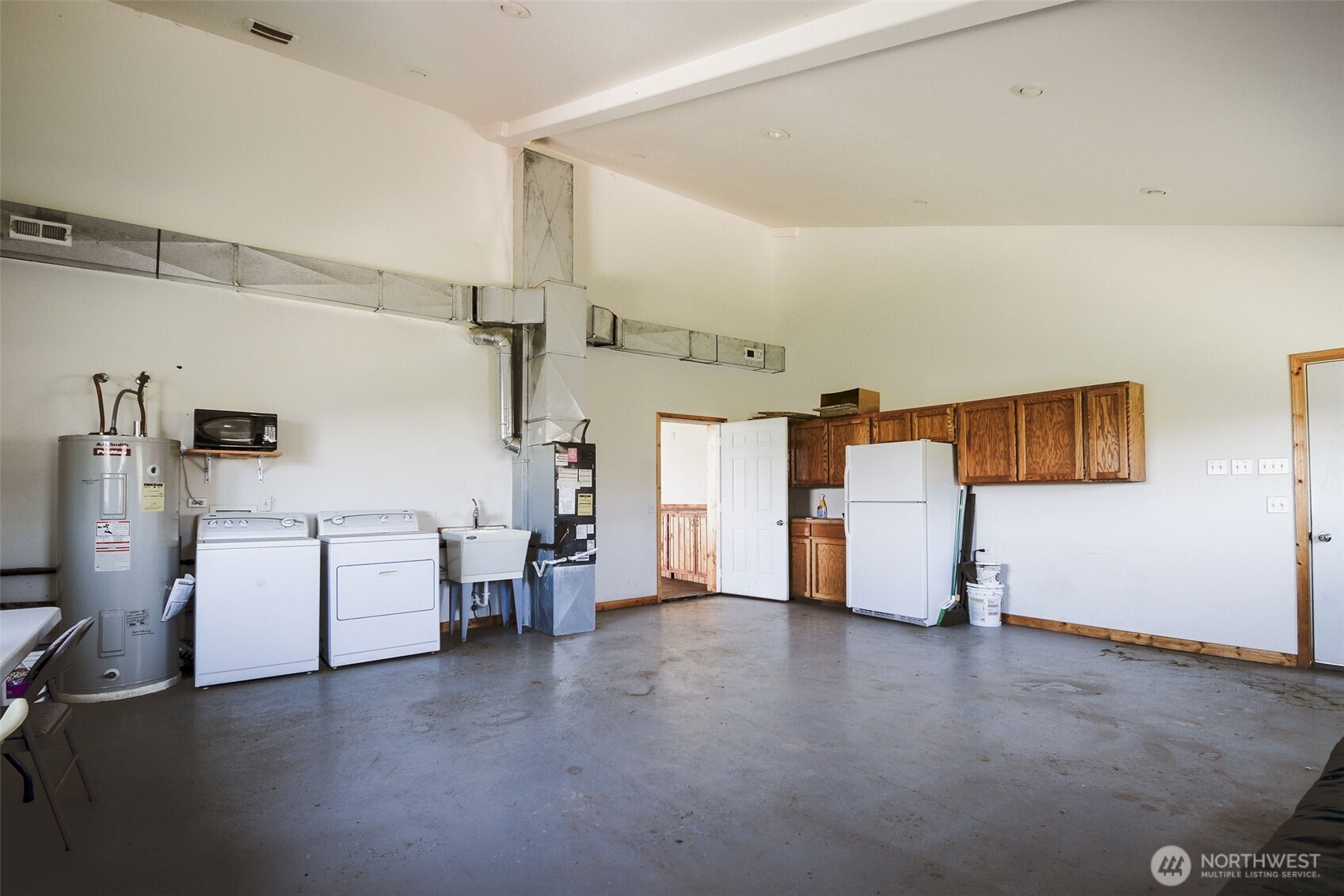 2034 North Pine Creek Road Tonasket, WA 98855 - Photo 18 of 38 a view of a storage & utility room