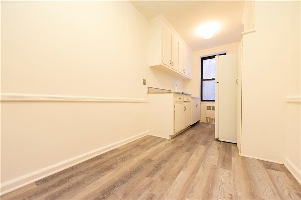 2425 Haring Street, Unit 2F Brooklyn, NY 11235 - Photo 2 of 6