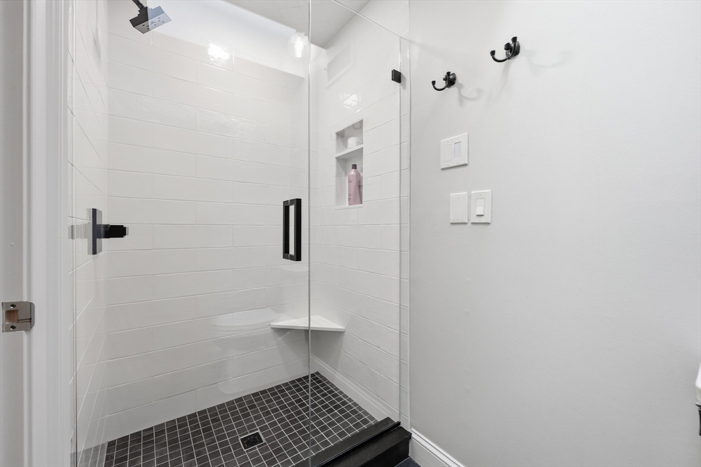 146 Brooks Road Longmeadow, MA 01106 - Photo 34 of 42 Gallery Image 34