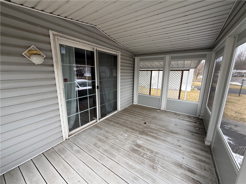 1021 Waterloo Geneva Road Waterloo, NY 13165 - Photo 6 of 25