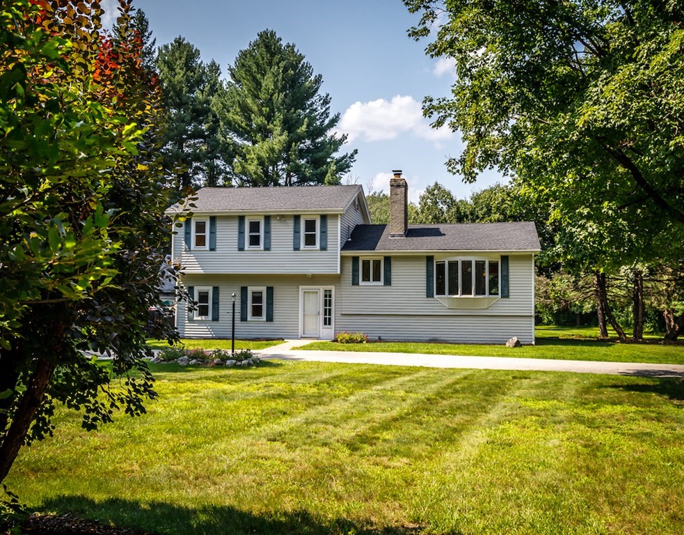 182 Wayside Inn Road Sudbury, MA 01776 - Photo 2 of 42 a house that has a big yard plants and trees in front of it