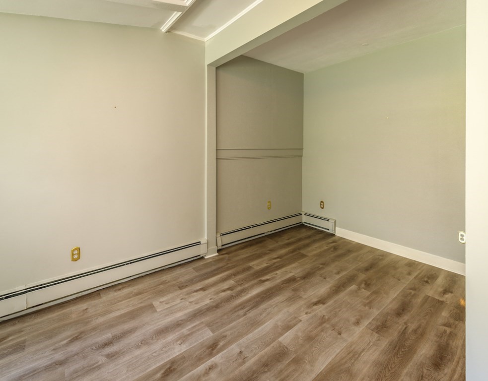 182 Wayside Inn Road Sudbury, MA 01776 - Photo 31 of 42 an empty room with an empty space