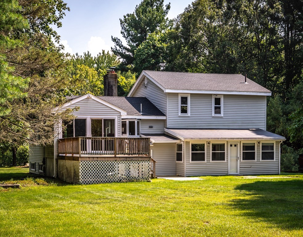 182 Wayside Inn Road Sudbury, MA 01776 - Photo 38 of 42 a front view of a house with a yard