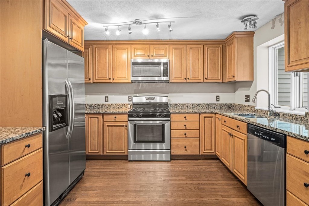 12 Deer Path, Unit 5 Maynard, MA 01754 - Photo 14 of 41 Gallery Image 14