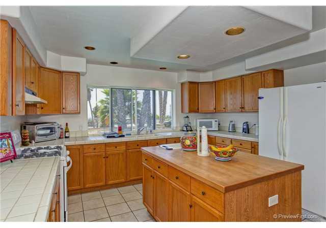 1784 Laurel Road Oceanside, CA 92054 - Photo 12 of 25