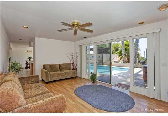 1784 Laurel Road Oceanside, CA 92054 - Photo 9 of 25