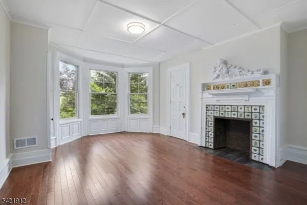 $5,000 | 1 Franklin Place, Unit 1, Morristown, NJ 07960