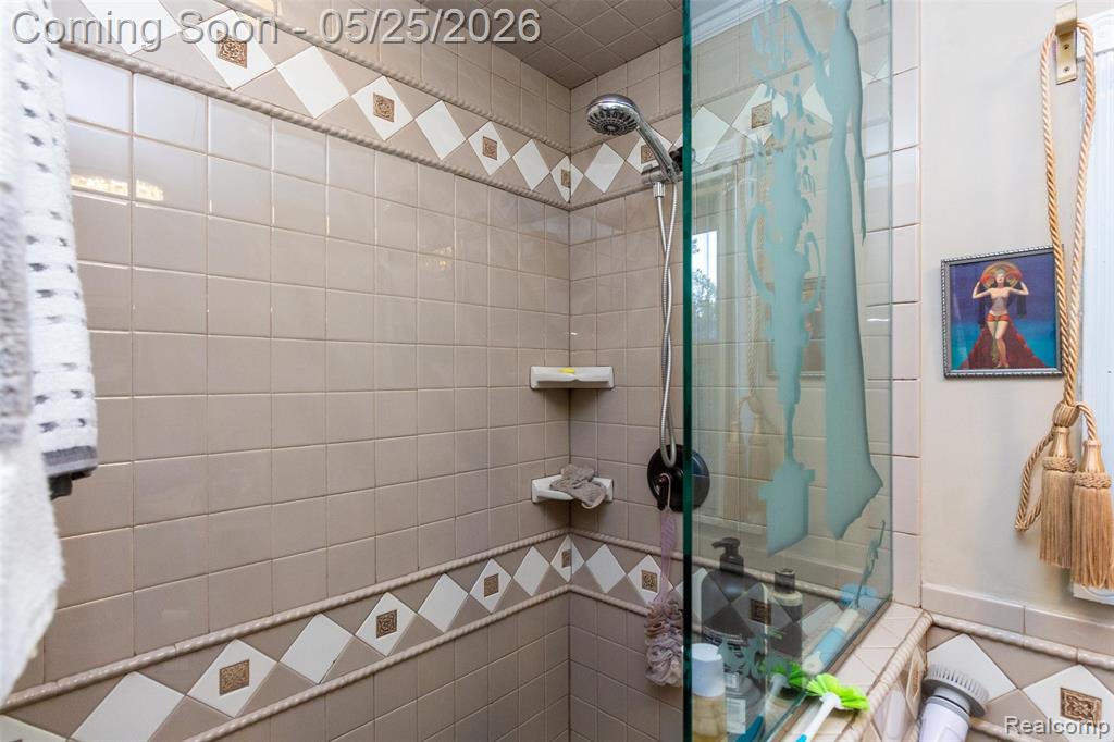 42928 Versailles Road Canton, MI 48187 - Photo 30 of 53