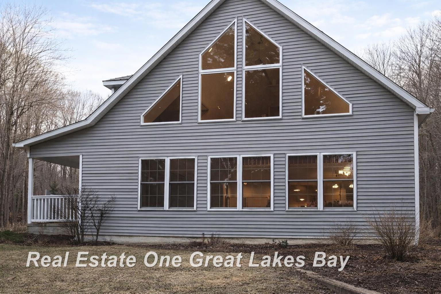 340 East Howard Road Beaverton, MI 48612 - Photo 2 of 37