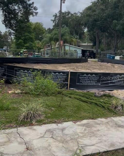 6120 Waverly Road Weeki Wachee, FL 34607 - Photo 4 of 4 a view of backyard with green space