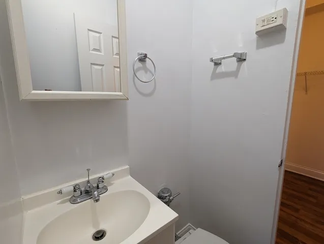 $1,195 | 5417 North Kenmore Avenue, Unit 508, Chicago, IL 60640