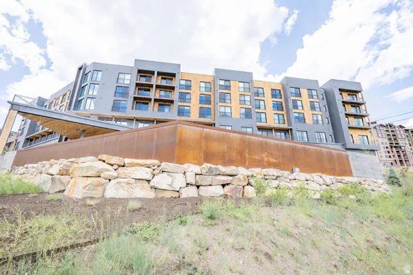 $490,000 | 2670 Canyons Resort Drive, Unit 310, Park City, UT 84098