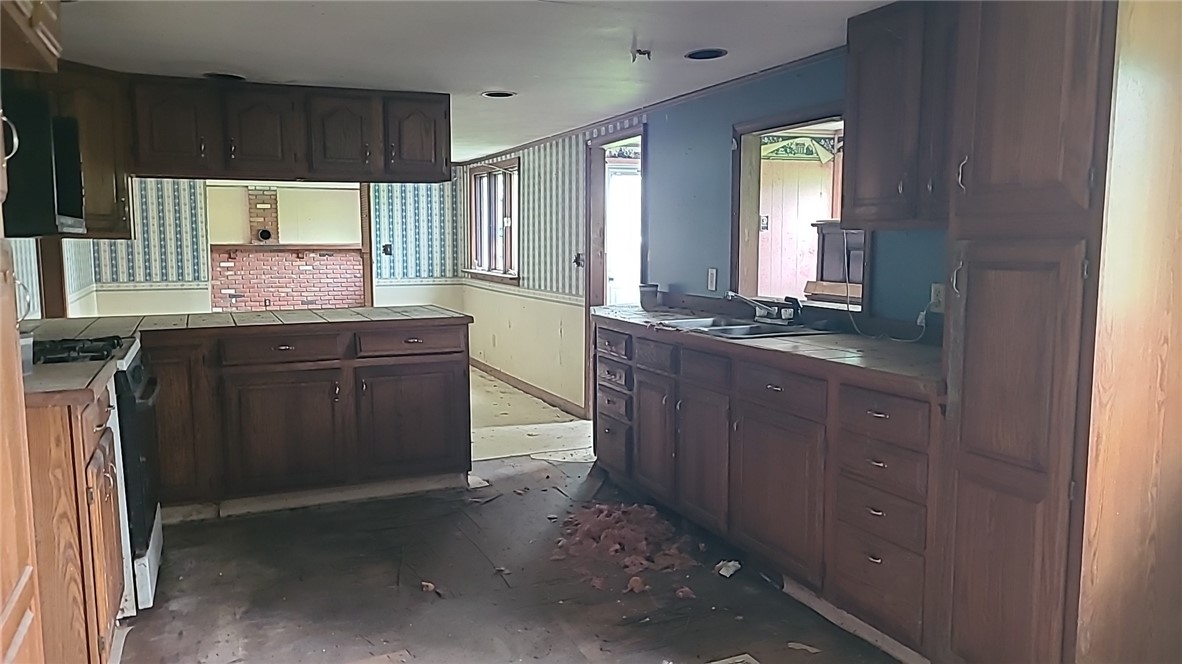 10718 Jordan Road Jordan, NY 13080 - Photo 3 of 23