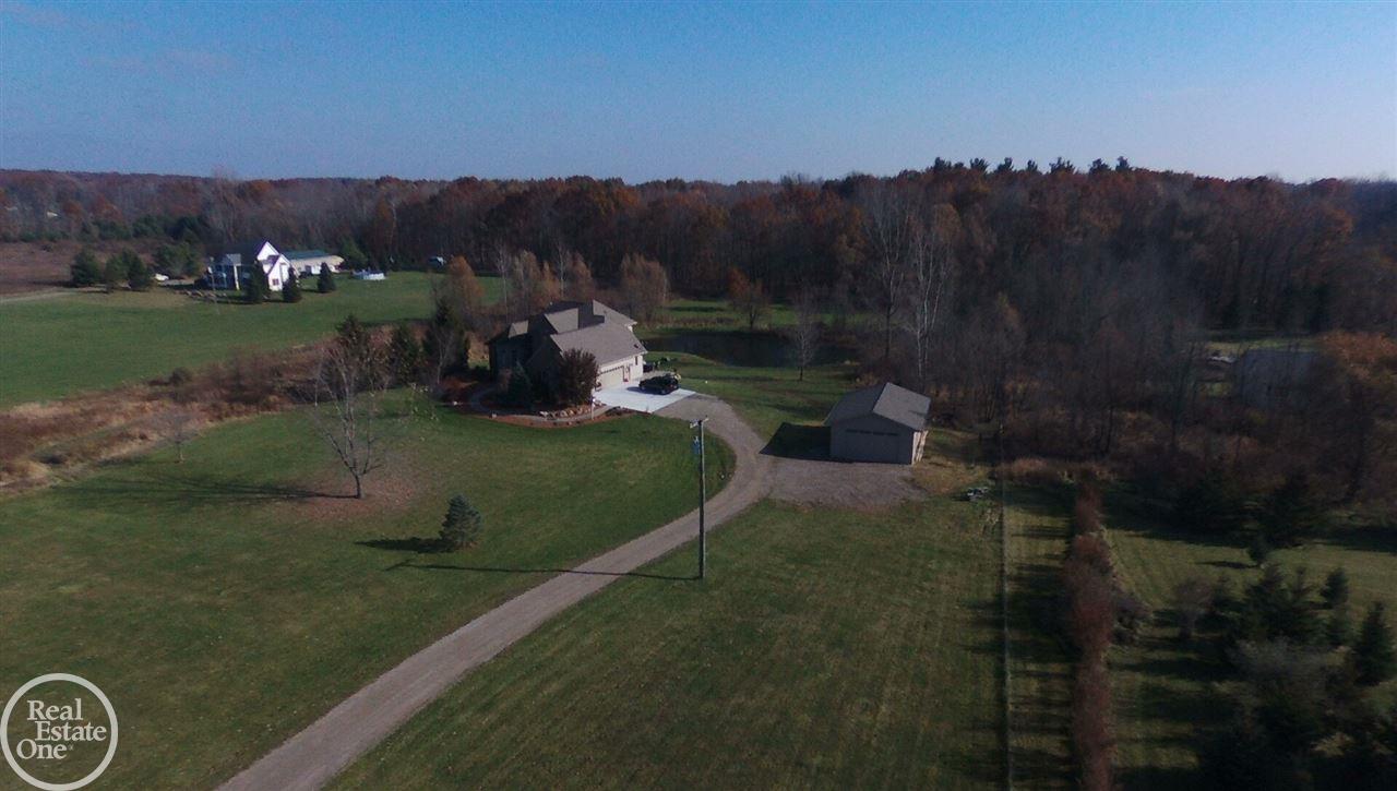 4213 Hosner Road Metamora, MI 48455 - Photo 2 of 57