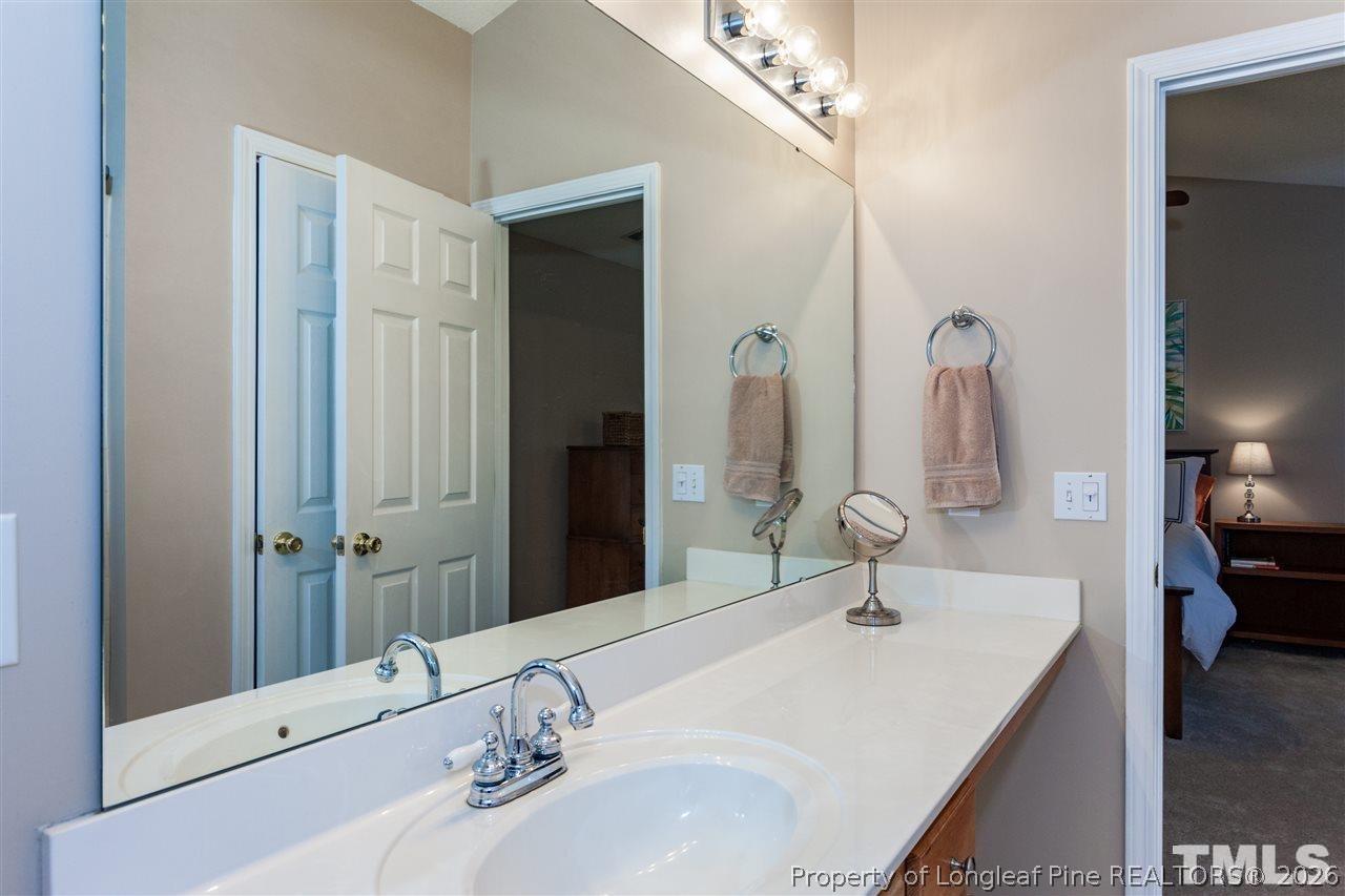 109 Chilmark Ridge Drive Holly Springs, NC 27540 - Photo 19 of 25 Photo #21