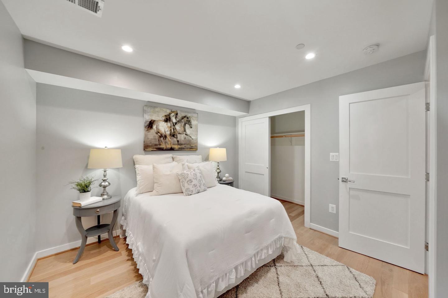 731 Park Road Northwest, Unit A Washington, DC 20010 - Photo 23 of 33 Gallery Image 23