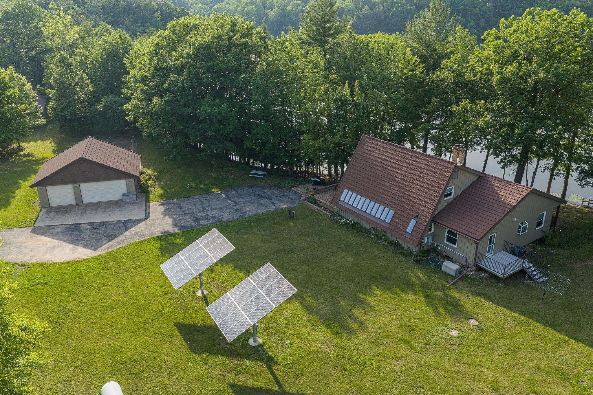 11100 Gandt Road Gillett, WI 54124 - Photo 8 of 61