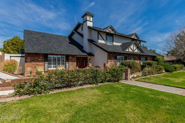 $841,000 | 1524 East Fairbrook Street, Mesa, AZ 85203