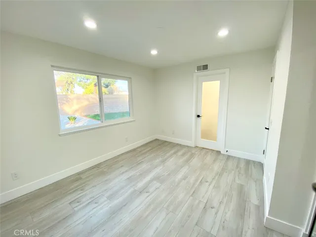 $3,400 | 4095 Penrod Drive, Riverside, CA 92505