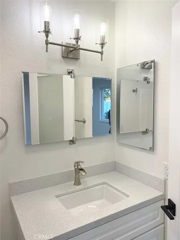 $3,400 | 4095 Penrod Drive, Riverside, CA 92505