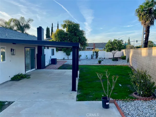 $3,400 | 4095 Penrod Drive, Riverside, CA 92505