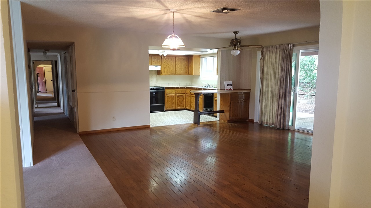 426 Morro Road Fallbrook, CA 92028 - Photo 3 of 6 Gallery Image 3